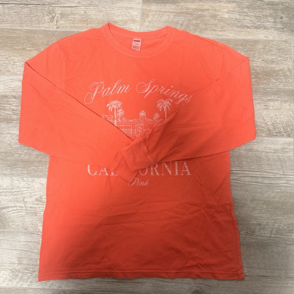 NEW VS PINK Long-sleeve Campus Crew Shirt Coral Sz‎ M Palm Springs